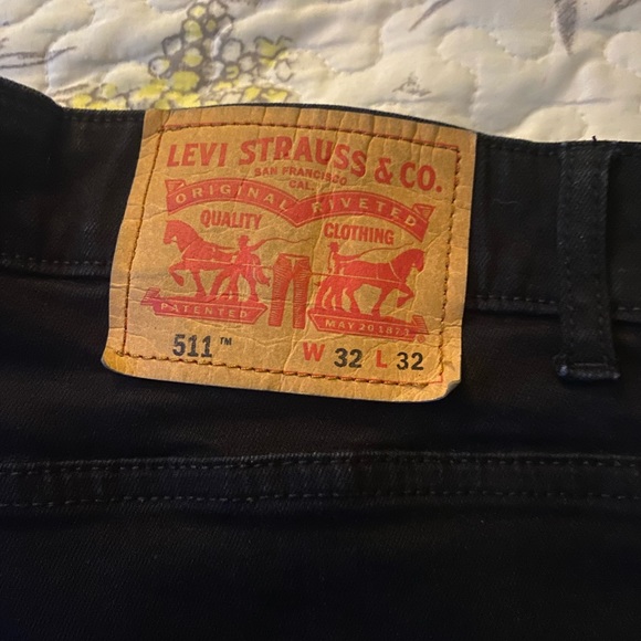 Levi’s 511 black Jeans - Picture 2 of 2
